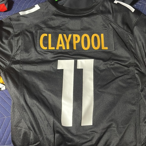 Pittsburgh Steelers Football Jersey - Picture 2 of 6